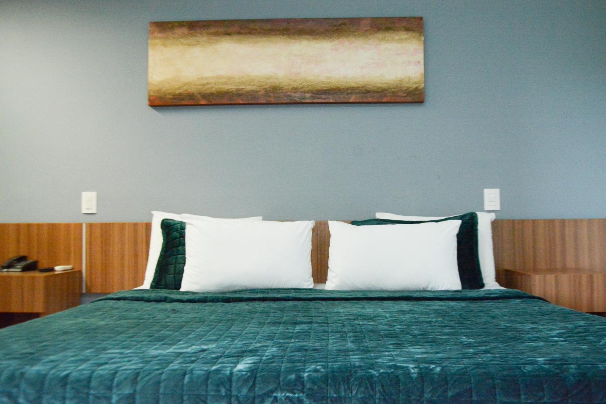 Bombonato Hotel - Facil Acesso Ao Aeroporto E Parque De Exposicoes Abcz ウベラバ エクステリア 写真