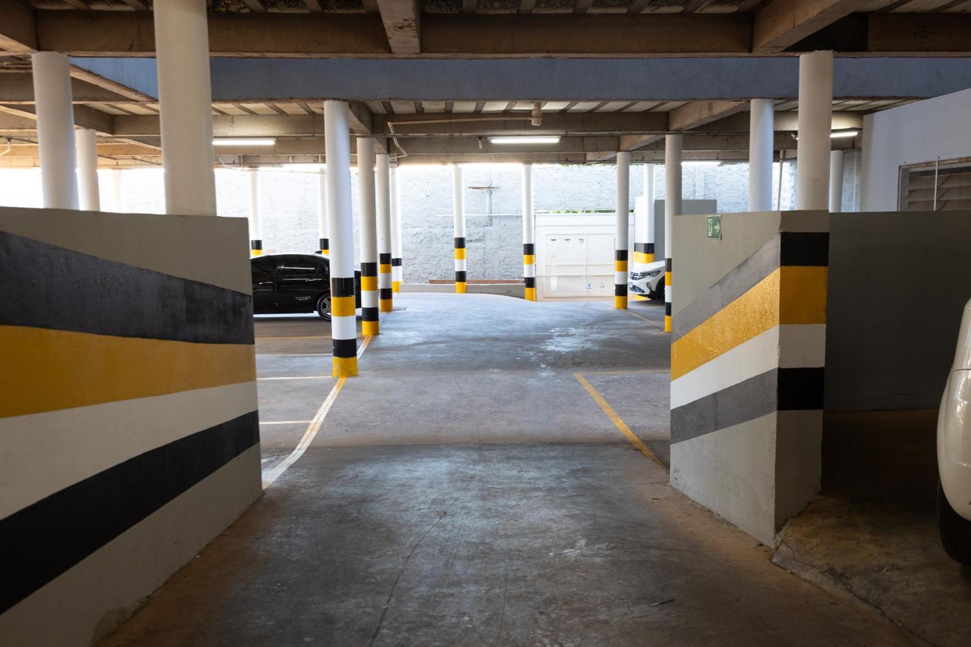 Bombonato Hotel - Facil Acesso Ao Aeroporto E Parque De Exposicoes Abcz ウベラバ エクステリア 写真