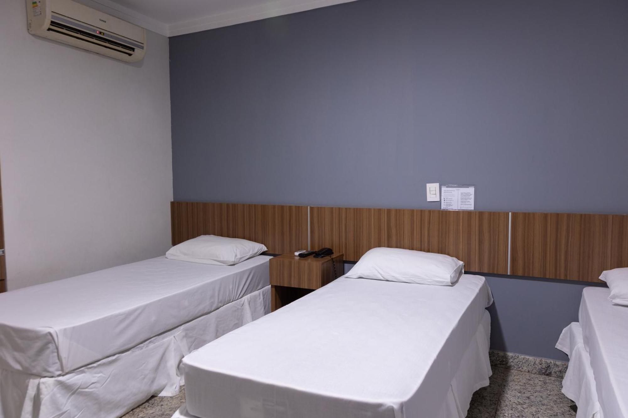 Bombonato Hotel - Facil Acesso Ao Aeroporto E Parque De Exposicoes Abcz ウベラバ エクステリア 写真